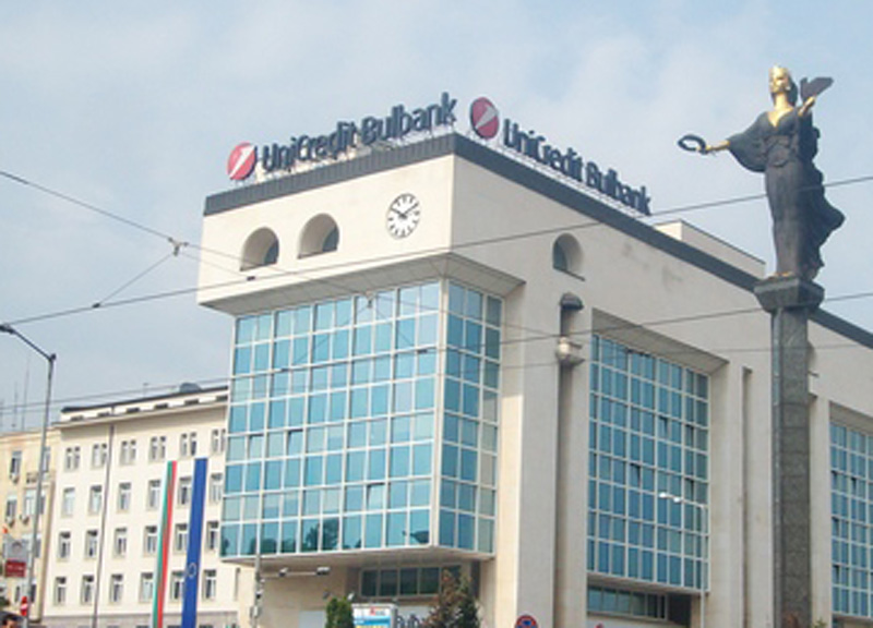 UniCredit, rivoluzione hi-tech per le filiali UniCredit, rivoluzione hi-tech per le filiali