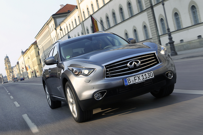 Infiniti QX70S come lei non c’e’ nessuna Infiniti QX70S come lei non c’e’ nessuna