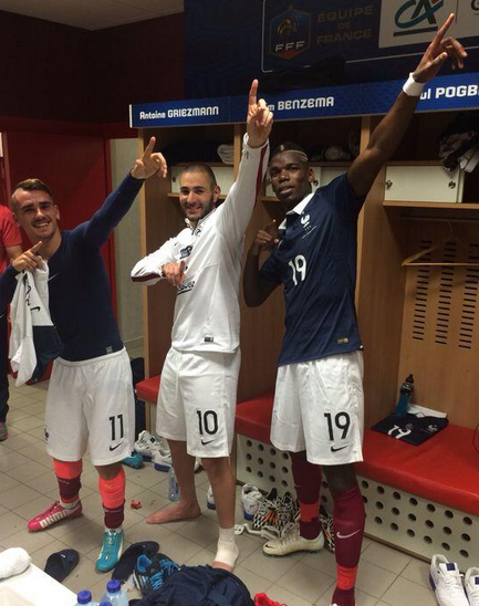 Pogba, adesso è allarme: beccato nel quartier generale del Chelsea Pogba, adesso è allarme: beccato nel quartier generale del Chelsea