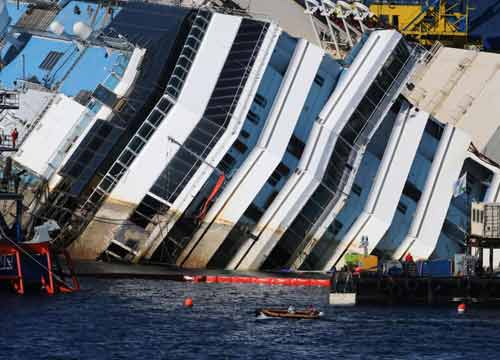 Concordia, tutto pronto per lunedì. Con l’incognita meteo… Concordia, tutto pronto per lunedì. Con l’incognita meteo…