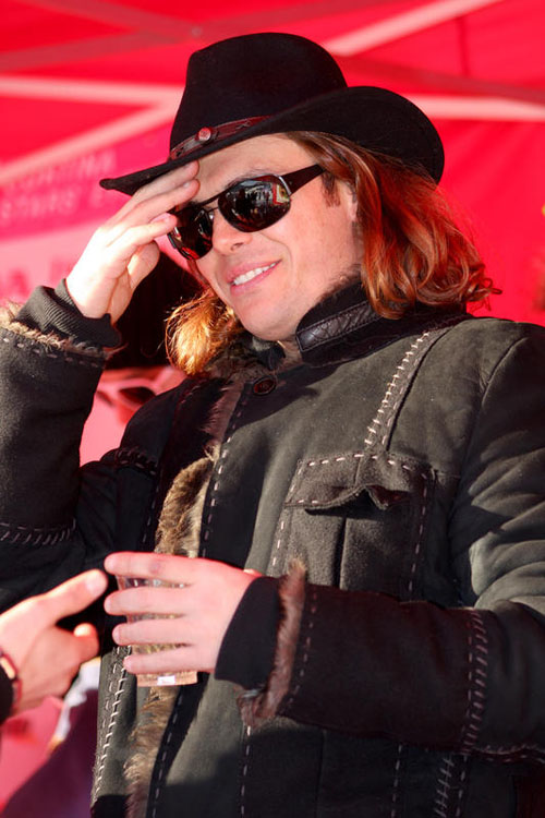 “Mi è venuto il panico, ho perso il controllo”. Le scuse di Grignani “Mi è venuto il panico, ho perso il controllo”. Le scuse di Grignani