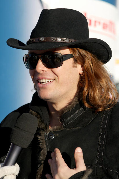 “Mi è venuto il panico, ho perso il controllo”. Le scuse di Grignani “Mi è venuto il panico, ho perso il controllo”. Le scuse di Grignani