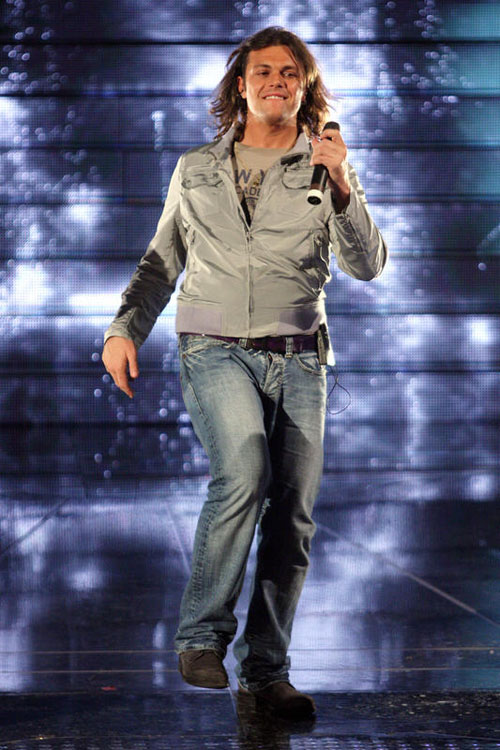 “Mi è venuto il panico, ho perso il controllo”. Le scuse di Grignani “Mi è venuto il panico, ho perso il controllo”. Le scuse di Grignani