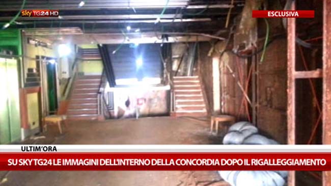 Viaggio nel cuore della Concordia. Le foto mai viste degli interni