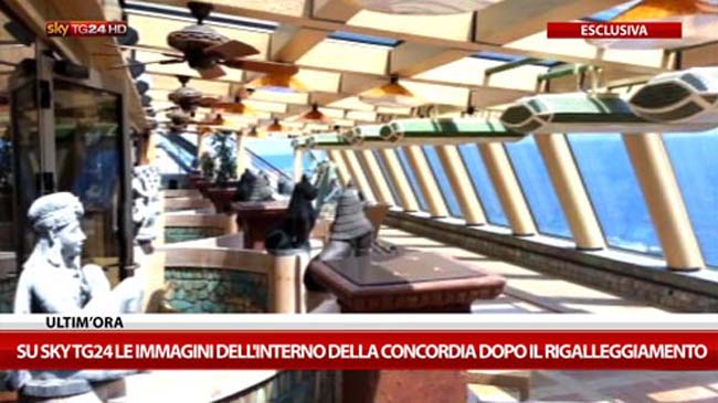 Viaggio nel cuore della Concordia. Le foto mai viste degli interni