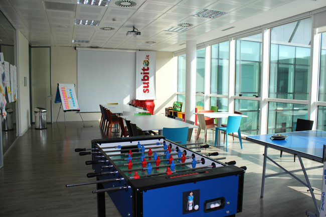 La nuova forma di team building? Far arredare l’ufficio ai dipendenti La nuova forma di team building? Far arredare l’ufficio ai dipendenti
