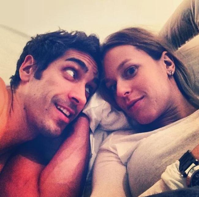 L’ultima moda tra le vip: il selfie agli addominali