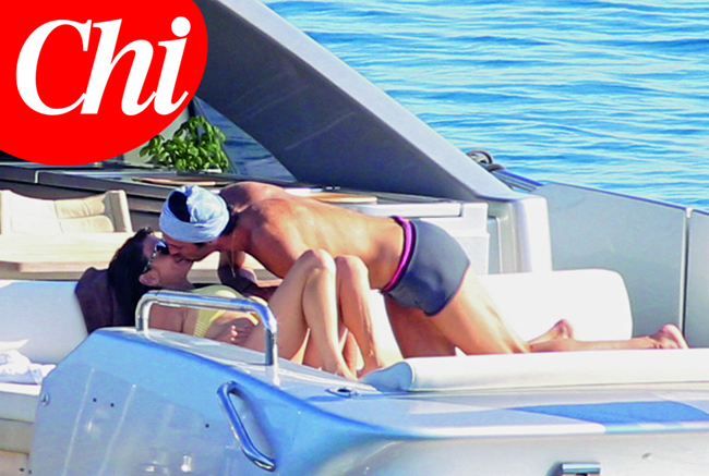 Ilaria D’Amico e Gigi Buffon: le foto della vacanza in Grecia insieme Ilaria D’Amico e Gigi Buffon: le foto della vacanza in Grecia insieme