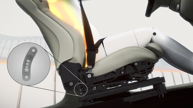 Nuova Volvo XC90: due tecnologie in anteprima mondiale per una delle auto più sicure al mondo