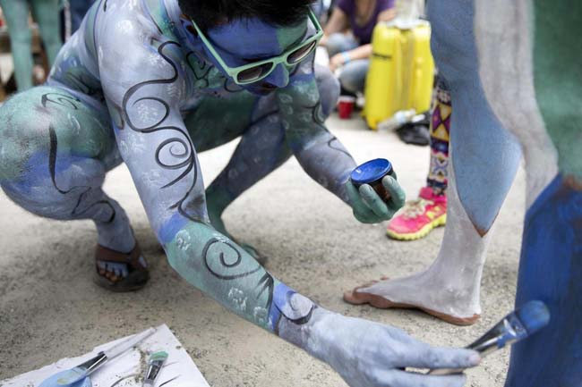 A New York il primo Body painting Day. Corpi nudi che diventano arte