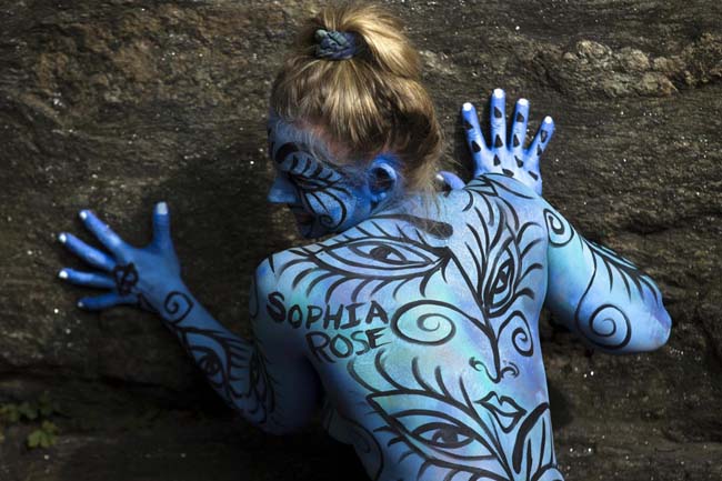 A New York il primo Body painting Day. Corpi nudi che diventano arte