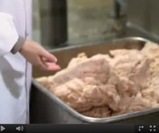 Carne avariata nell’hamburger. Truffa cinese a McDonald’s e non solo