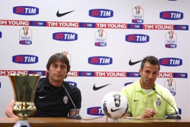 La Juve non dimentica di Conte: “16 anni con noi, auguri per i 45”