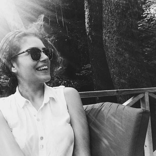 “Le donne non devono ridere in pubblico”. Ribellione in Turchia “Le donne non devono ridere in pubblico”. Ribellione in Turchia