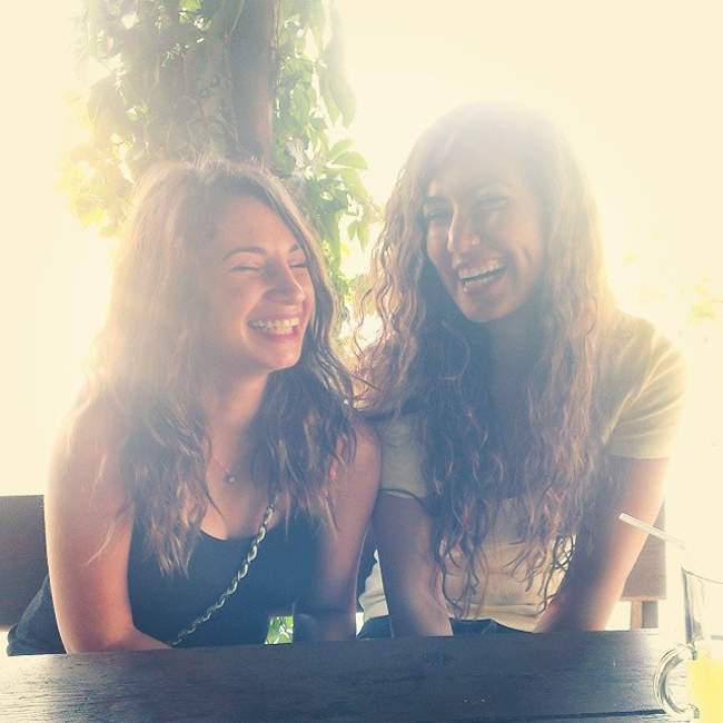 “Le donne non devono ridere in pubblico”. Ribellione in Turchia “Le donne non devono ridere in pubblico”. Ribellione in Turchia