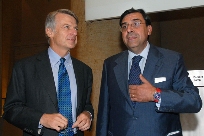 De Bortoli lascia il CorSera. Traghetterà sino a primavera