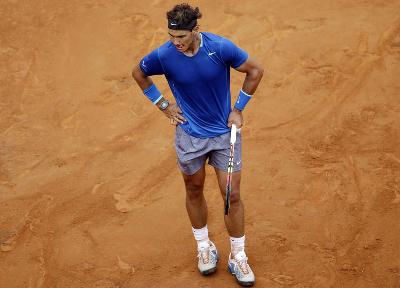 Il polso di Nadal fa crack: addio Master 2000 e rischio Us Open Il polso di Nadal fa crack: addio Master 2000 e rischio Us Open