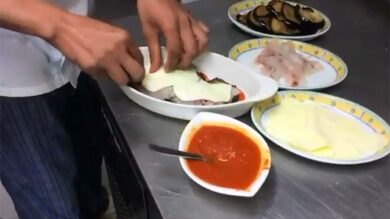 La ricetta del Mare di Roma. Parmigiana di melanze e spigola
