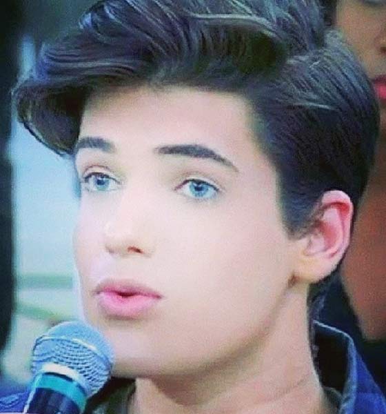 Spende 38mila euro per somigliare a Ken, il fidanzato di Barbie Spende 38mila euro per somigliare a Ken, il fidanzato di Barbie