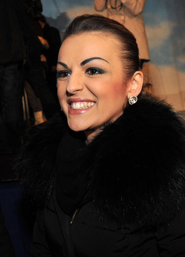 Nuovo look per Francesca Pascale