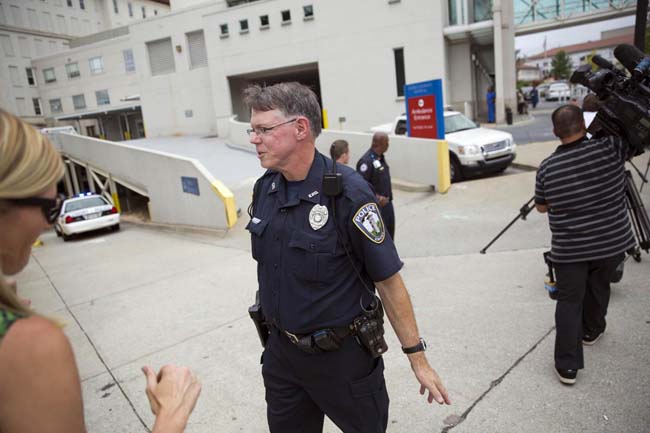 Ebola, l’Oms: peggiore epidemia in 40 anni, emergenza internazionale