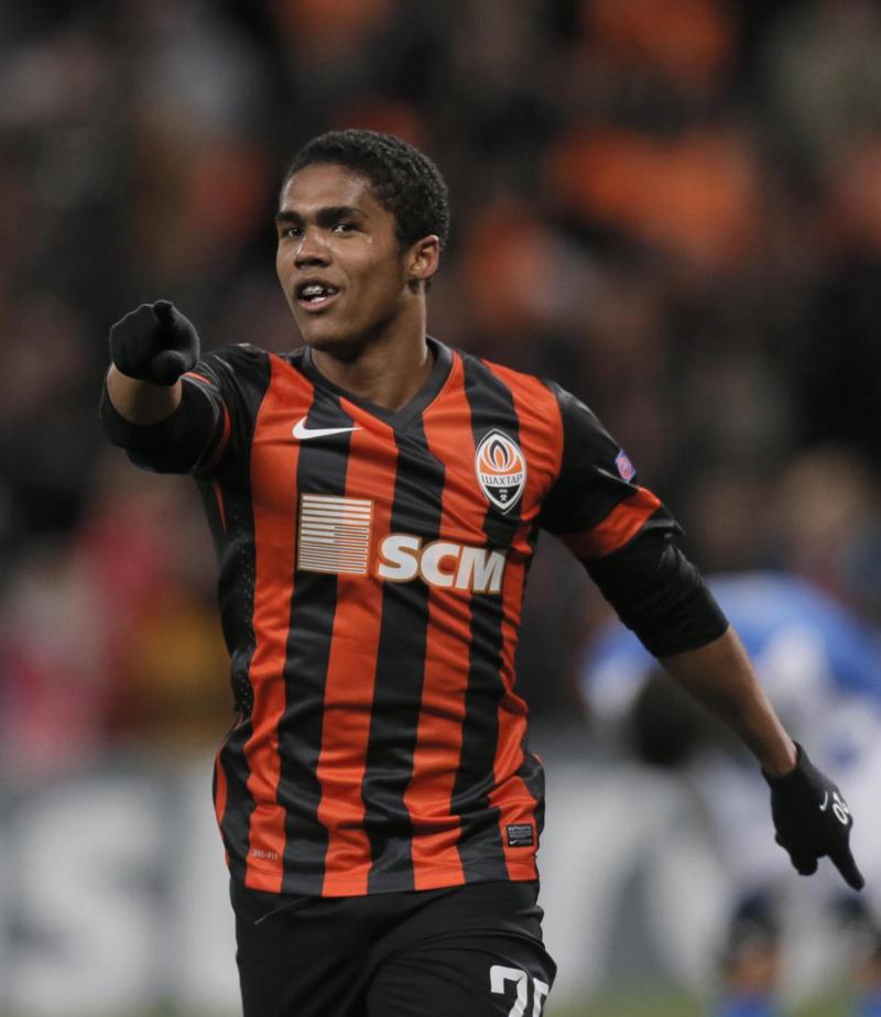 Venti mln per Cerci? Il Milan preferisce metterne 25 su Douglas Costa Venti mln per Cerci? Il Milan preferisce metterne 25 su Douglas Costa