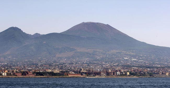 Locarno, tra i vincitori “La creazione di significato”. L’intervista al regista Rapisarda Locarno, tra i vincitori “La creazione di significato”. L’intervista al regista Rapisarda
