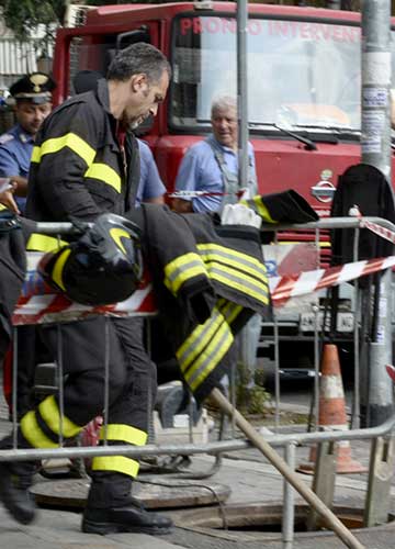 Monteverde, esplosione sotterranea.Tre operai feriti, due molto gravi