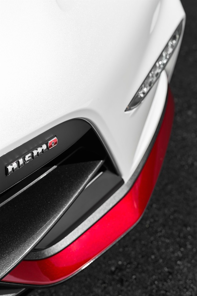 Nissan 370Z NISMO tanti aggiornamenti