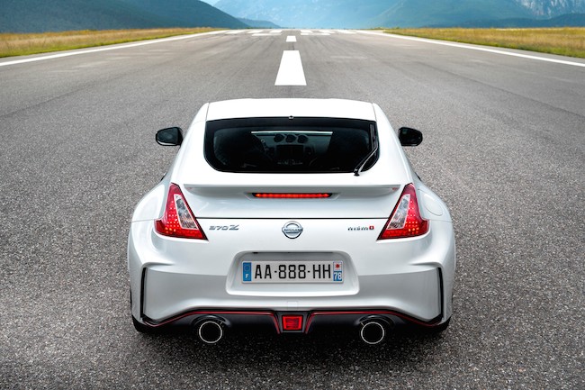 Nissan 370Z NISMO tanti aggiornamenti