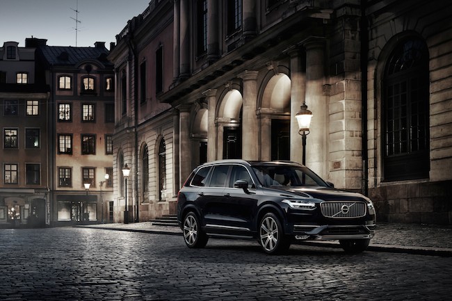 Volvo presenta la nuova XC90