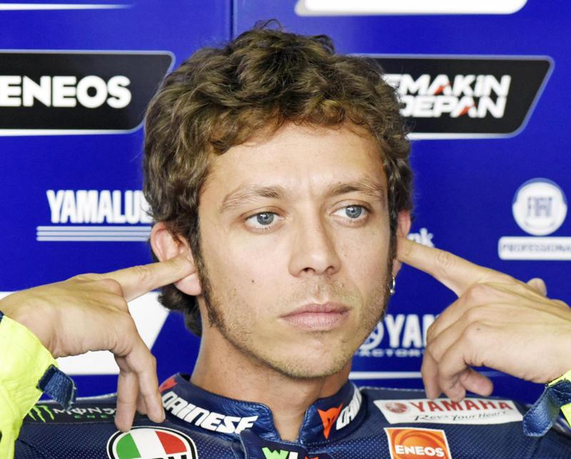 Rossi sul podio, ma ammette: “Lorenzo e Marquez velocissimi” Rossi sul podio, ma ammette: “Lorenzo e Marquez velocissimi”