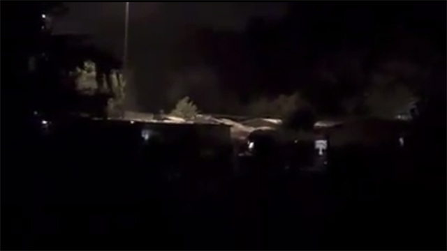 Notte di balli e canti al campo rom. E Monte Mario scopre l’insonnia nomade Notte di balli e canti al campo rom. E Monte Mario scopre l’insonnia nomade