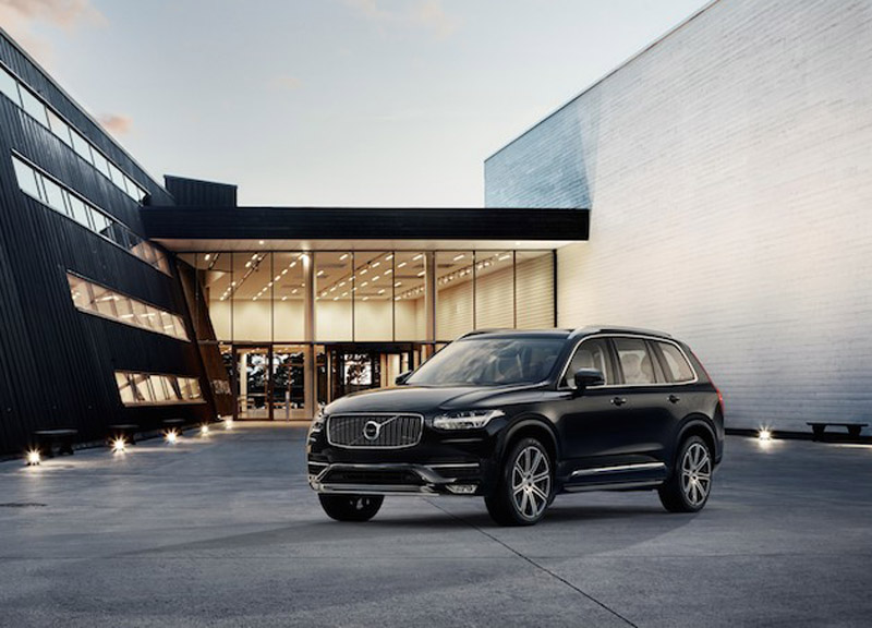 Nuova Volvo XC90: 1.927 esemplari in edizione limitata “First Edition” Nuova Volvo XC90: 1.927 esemplari in edizione limitata “First Edition”