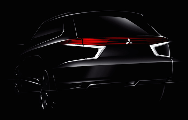 Mitsubishi Outlander PHEV Concept-S in passerella al Salone di Parigi