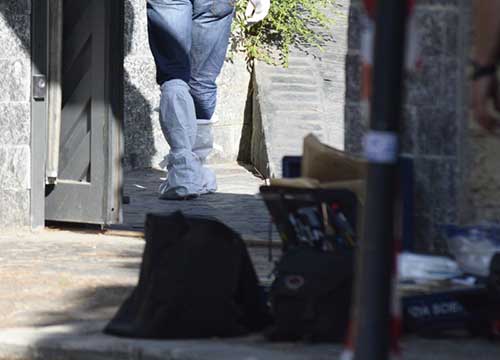 Sgozzata all’Eur: “solo raptus”. Prima uccisa poi decapitata