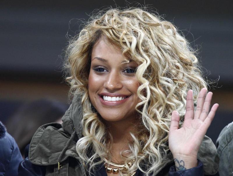 Dopo Fanny e Fico, ecco Rosie: la nuova fiamma di Balo? Bruttina… Dopo Fanny e Fico, ecco Rosie: la nuova fiamma di Balo? Bruttina…