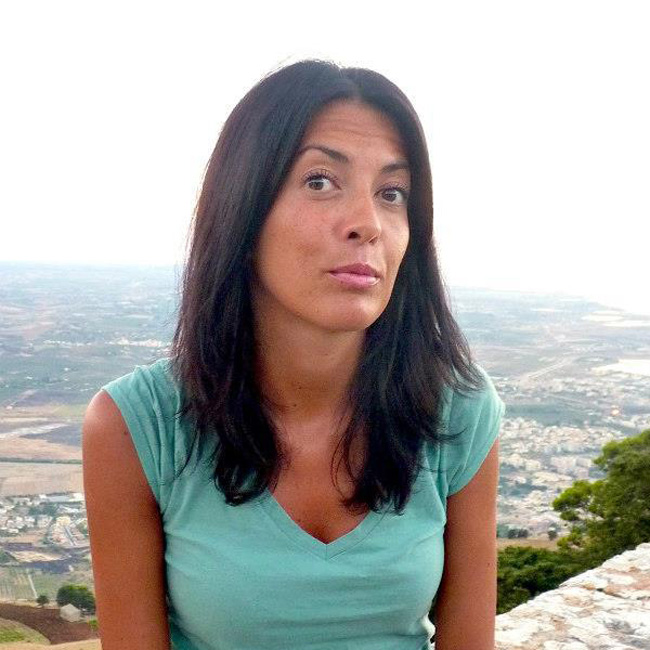 Santoro punta sulla Bacchiddu. La gnocca della discordia Santoro punta sulla Bacchiddu. La gnocca della discordia