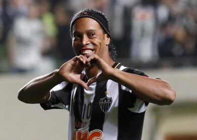 Ronaldinho non si ritira: va in Messico al Queretaro