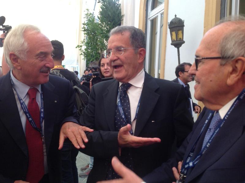 Ue, Marcegaglia ad Affari: “Anticipare il piano Juncker. Pochi 300 miliardi” Ue, Marcegaglia ad Affari: “Anticipare il piano Juncker. Pochi 300 miliardi”
