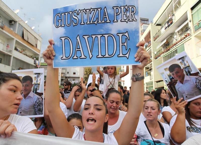 Napoli, il carabiniere e la destra elettrorale Napoli, il carabiniere e la destra elettrorale
