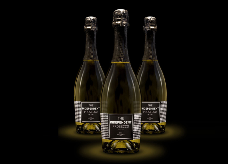 Lapo Elkann si dà al vino: nasce The Indipendent Prosecco Lapo Elkann si dà al vino: nasce The Indipendent Prosecco