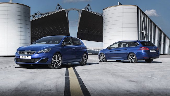 PEUGEOT 308 GT in passerella a Parigi