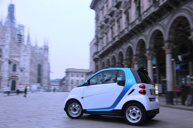 Agosto 2013 car2go entra in servizio a Milano, rivoluzionando la mobilità cittadina Agosto 2013 car2go entra in servizio a Milano, rivoluzionando la mobilità cittadina