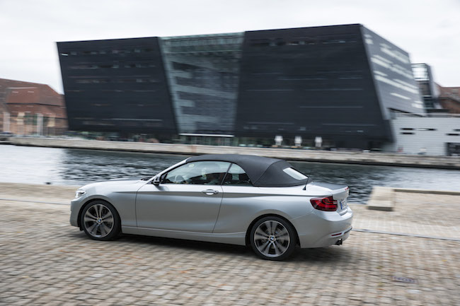 BMW Serie 2 Cabrio piacere di guida a cielo aperto BMW Serie 2 Cabrio piacere di guida a cielo aperto