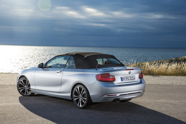 BMW Serie 2 Cabrio piacere di guida a cielo aperto BMW Serie 2 Cabrio piacere di guida a cielo aperto