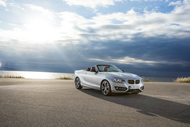 BMW Serie 2 Cabrio piacere di guida a cielo aperto BMW Serie 2 Cabrio piacere di guida a cielo aperto