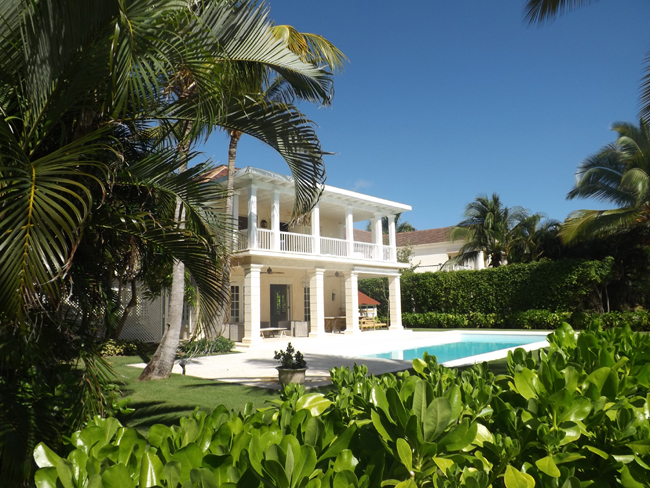 Da angeli del focolare a giramondo. Le donne comprano casa all’estero Da angeli del focolare a giramondo. Le donne comprano casa all’estero