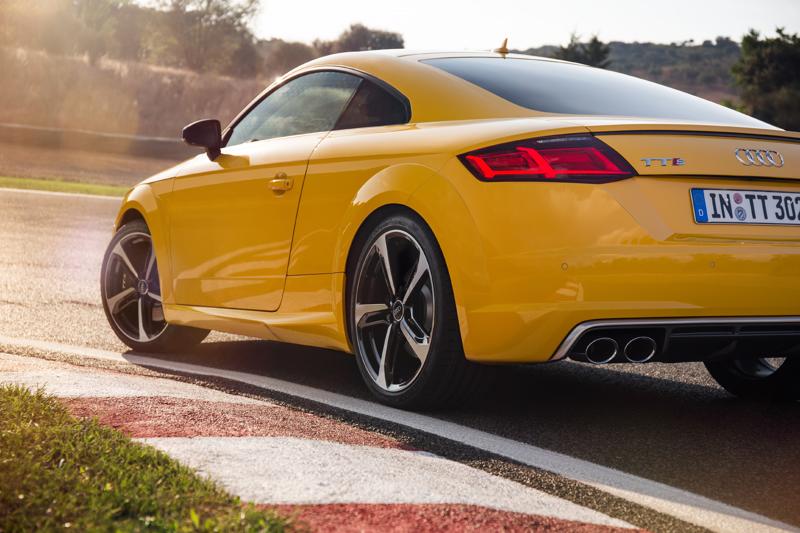 Audi TT auto che vince non si cambia Audi TT auto che vince non si cambia