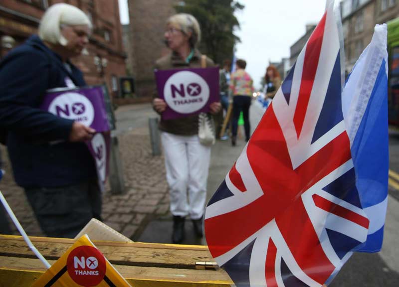 Guerriglia in Scozia dopo il referendum. Paura a Glasgow Guerriglia in Scozia dopo il referendum. Paura a Glasgow